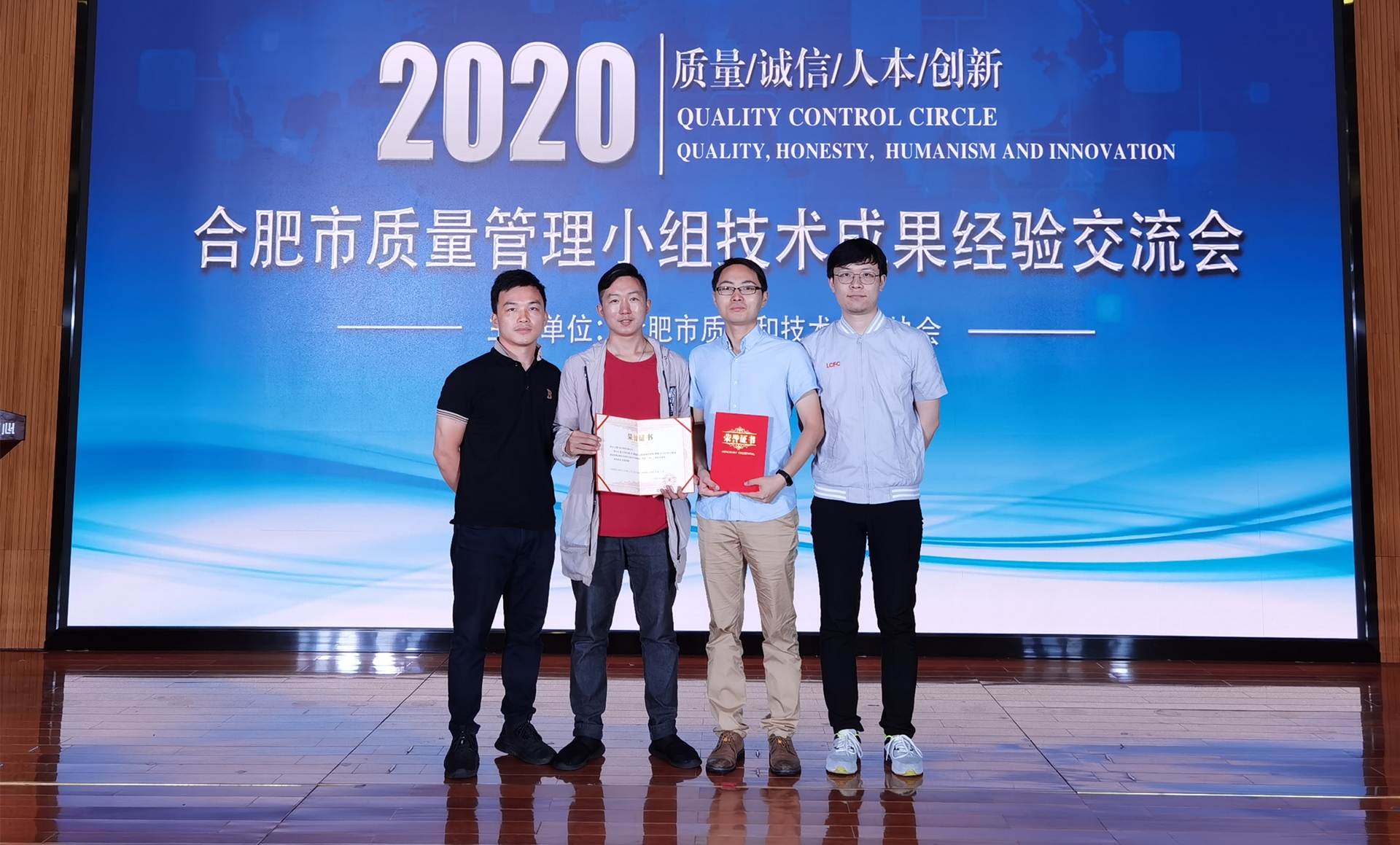 ����Ǯ������ - ��һ����ȫ����֧��Ǯ������